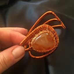 Bracelet cabochon cornaline-cuivre verni et cornaline-42 euros-envoi possible